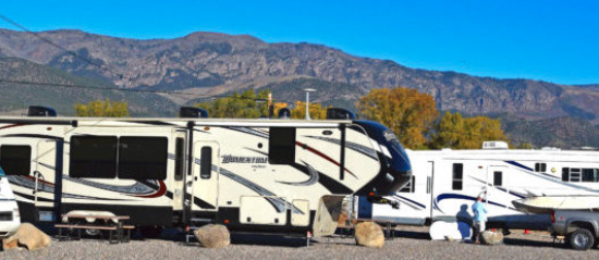 Stans Merc and Piute Trail RV Park