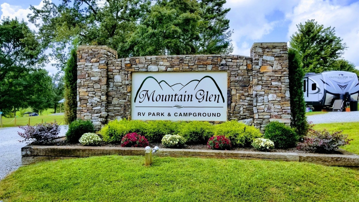 Mountain Glen RV Park and Campground