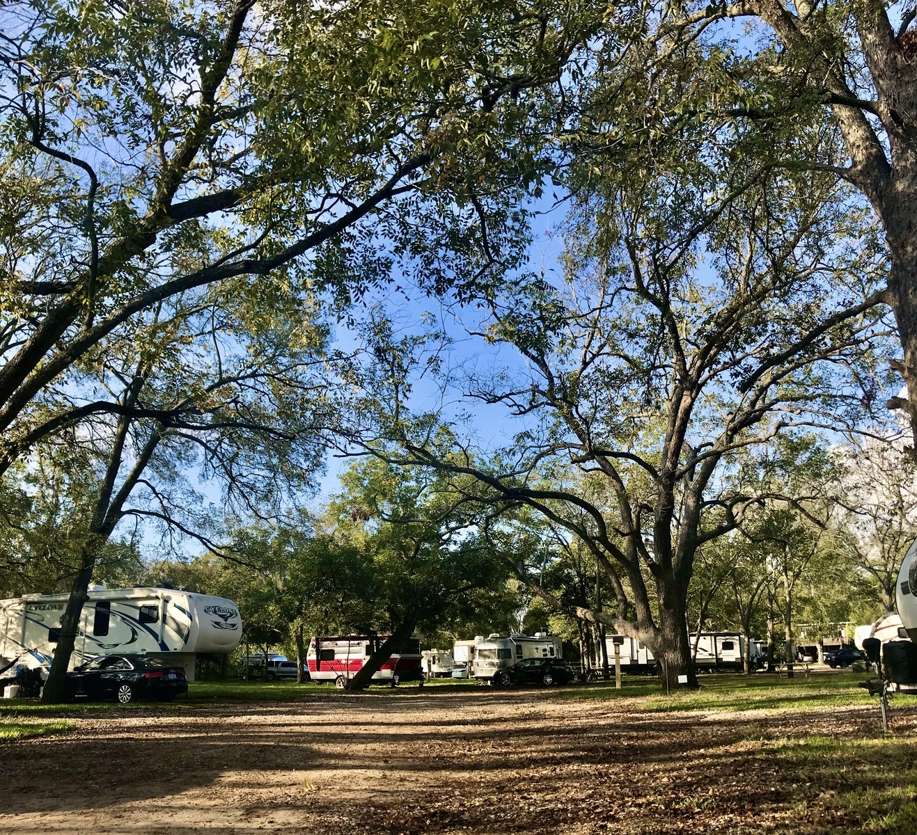 Brazos River Retreat RV Park/Sugar Land RV Park