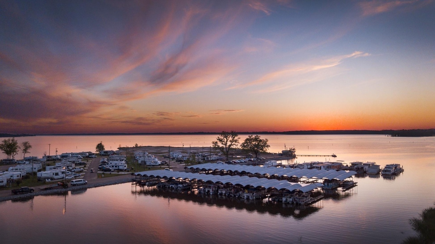 Sunset Marina at 43 RV Park