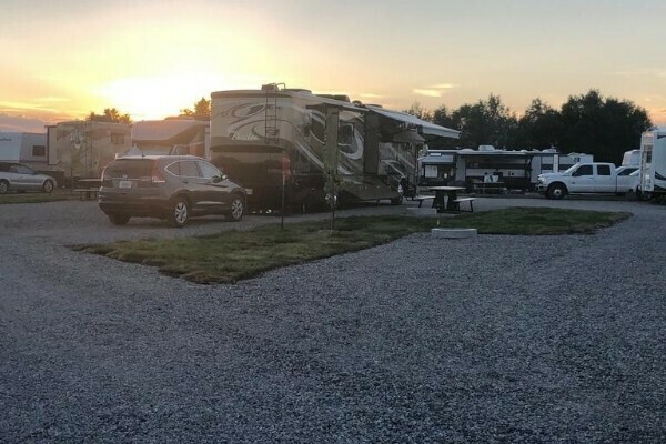 Yellowstone Lakeside RV Park